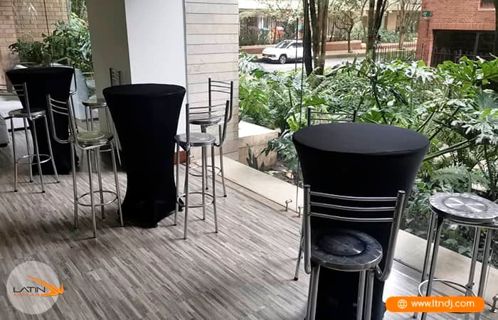 alquiler de mesas altas para eventos